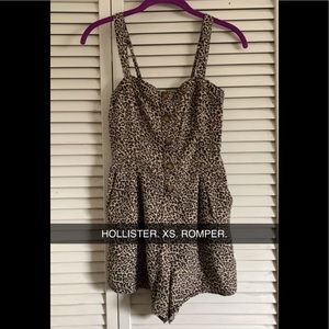 HOLLISTER ROMPER